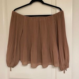 [REPOST] Off the Shoulder Blouse in Dusty